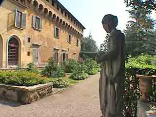  Firenze (Florence):  Toscana:  Italy:  
 
 Villa Medici at Careggi
